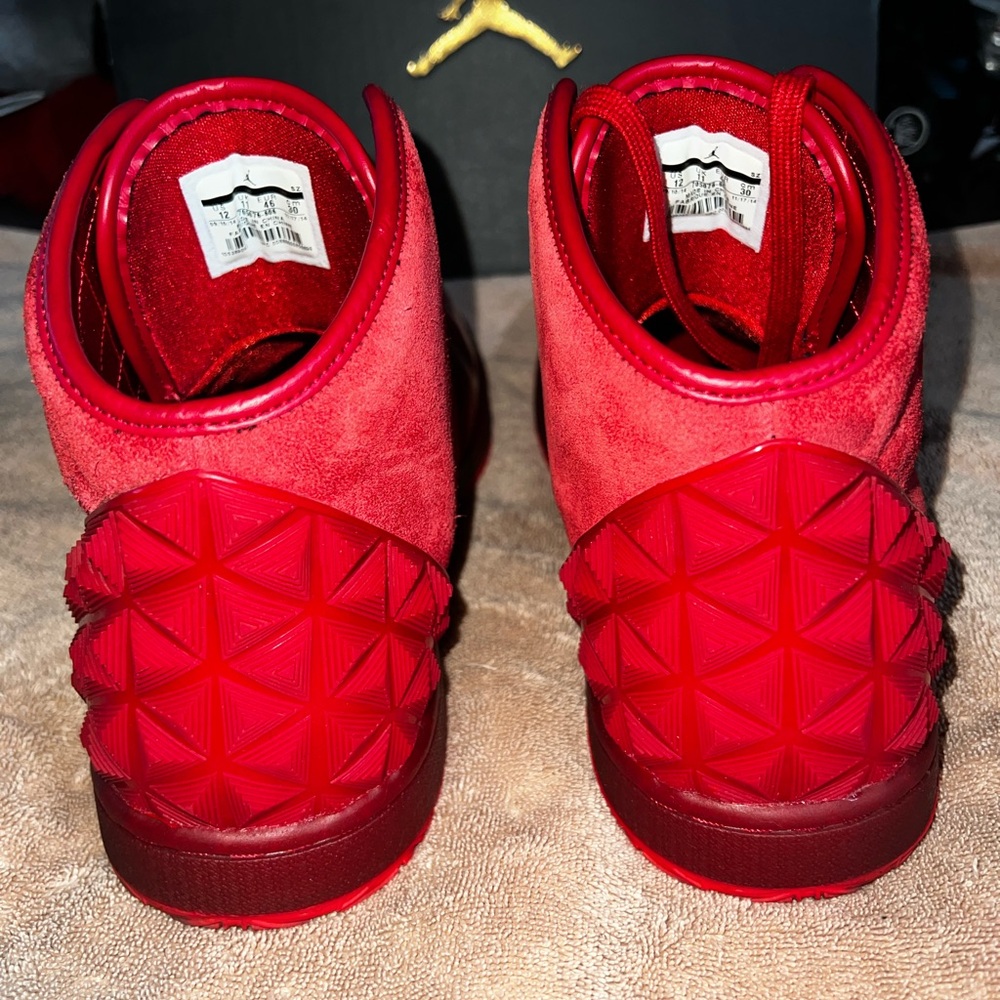 Jordan Instigators - Picture 7 of 9